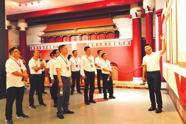 ������������ֵ���˾��չ��������Э�� ͬ������Ʒ�����������˶�