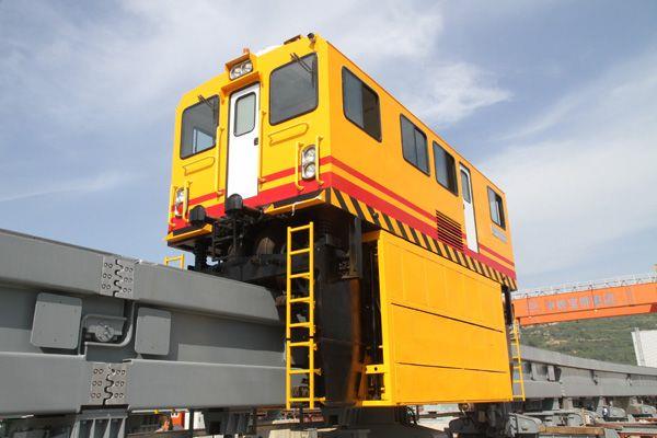 图9单轨作业车